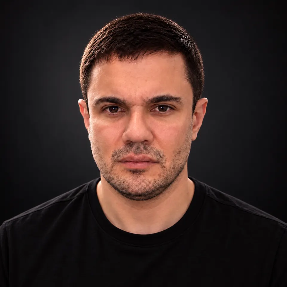 Retrato profissional de Everton Ferreira